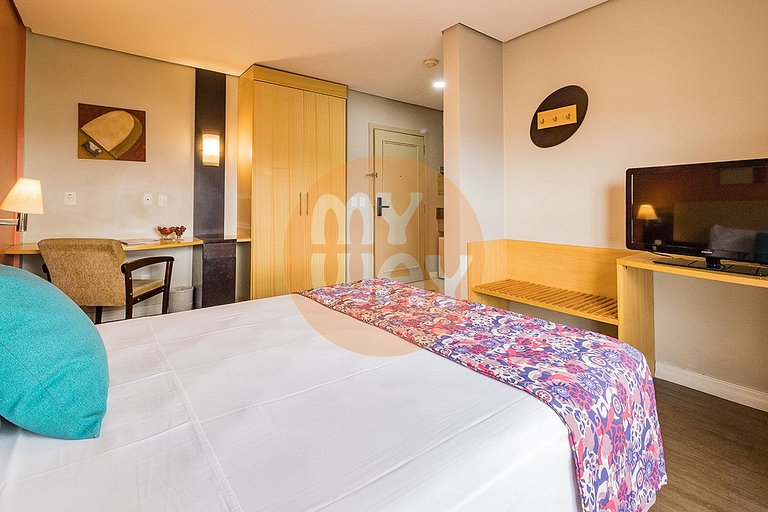 Century Park Living 1003 | Apartment in the best region of C