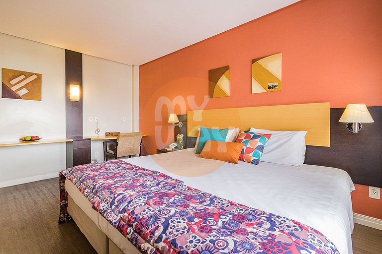 Century Park Living 1007 | Apartment in the best region of C