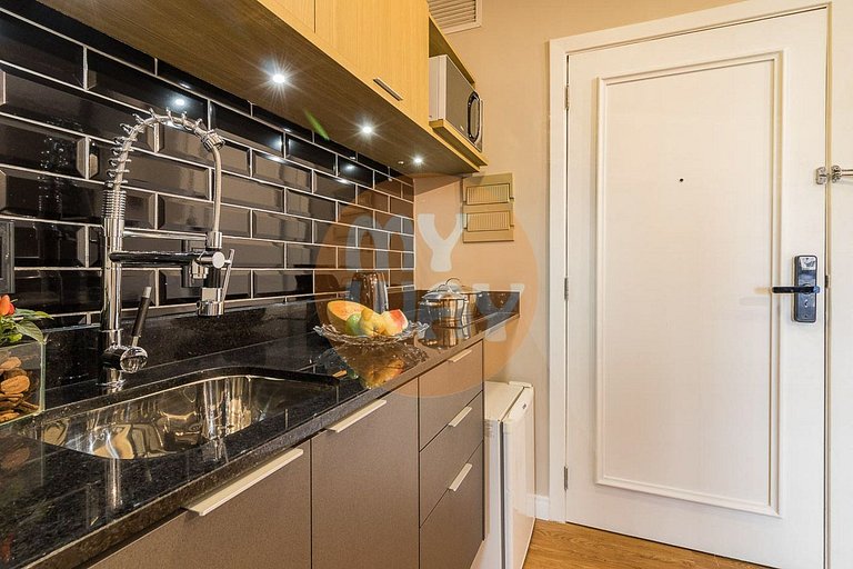 Century Park Living 603 | Apartamento com cozinha na CB