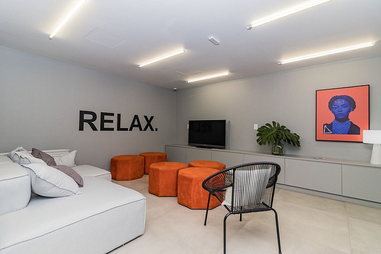 Functional Studio | Next to Santa Casa | DUQ602