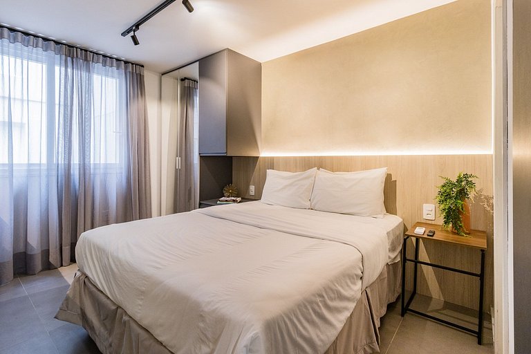Elegant Studio | Next to UFRGS | Centro DUQ305