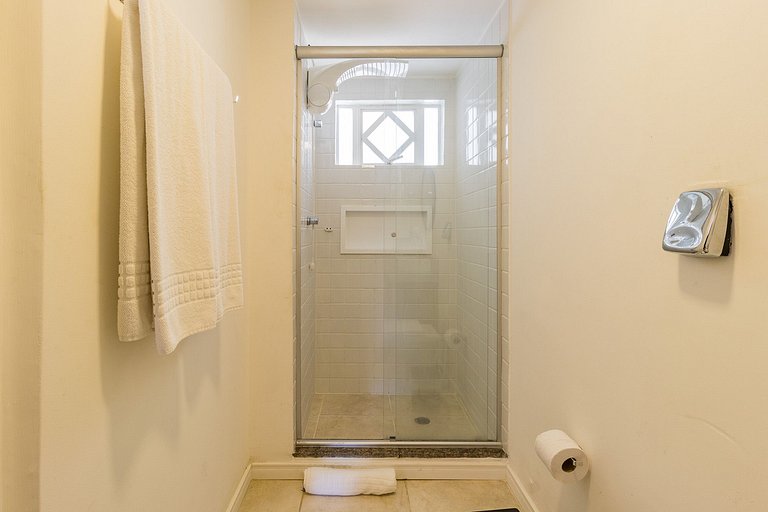 Functional Studio | Next to Santa Casa | DUQ602