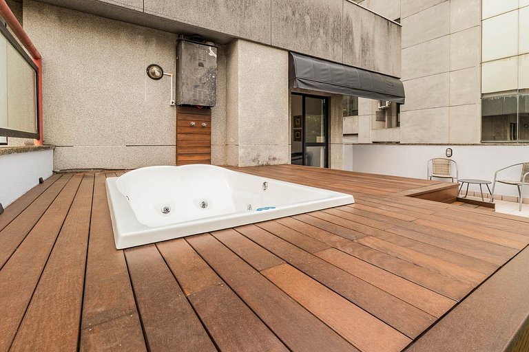 Cobertura com jacuzzi no Moinhos | POS 503