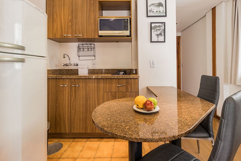 Cobertura com jacuzzi no Moinhos | POS 503