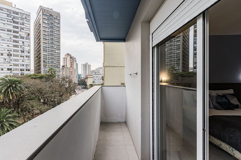 Duque 601 | Apartamento espaçoso no Centro