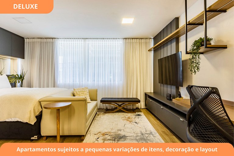 Deluxe Studio | Pool | Carlos Gomes Avenue