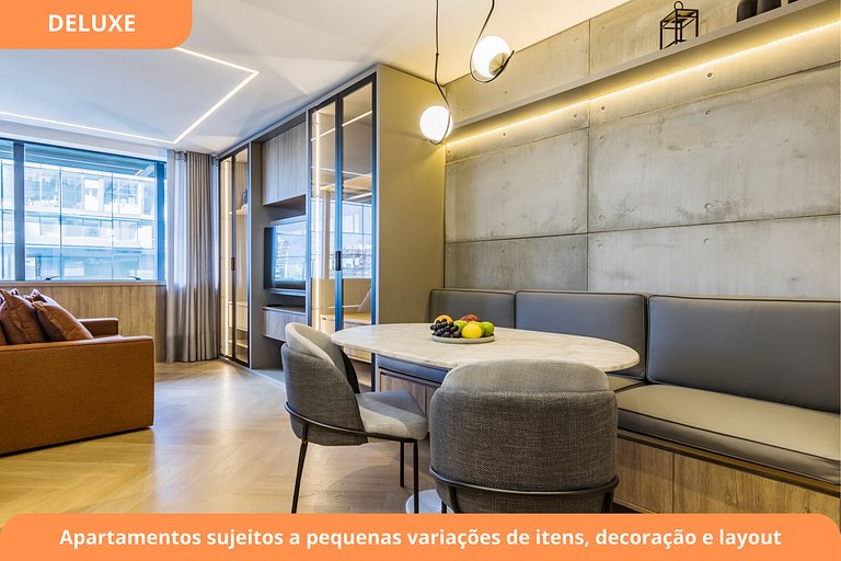 Deluxe Studio | Pool | Carlos Gomes Avenue