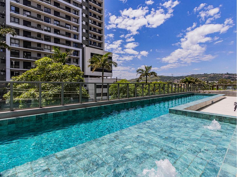 Studio Premium | Piscina | Próximo à Puc