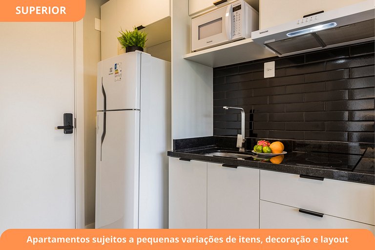 Estudio Moderno | Piscina | Carlos Gomes