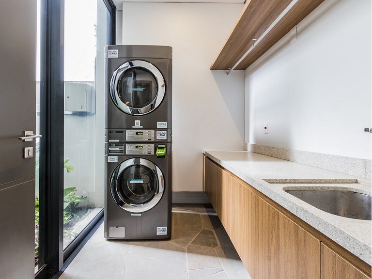 Modern Studio | Next to Moinhos de Vento Hospital
