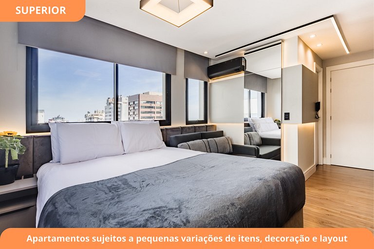 Modern Studio | Pool | Carlos Gomes