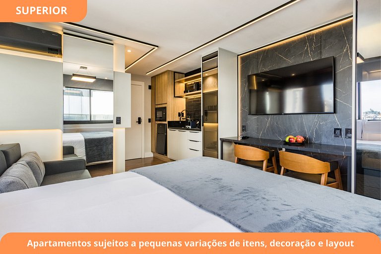 Modern Studio | Pool | Carlos Gomes