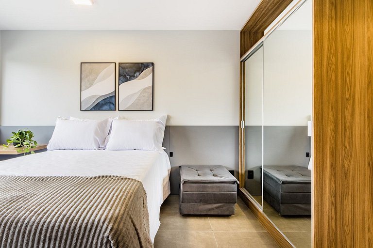 Modern Studio 310 B | Pool | Cidade Baixa
